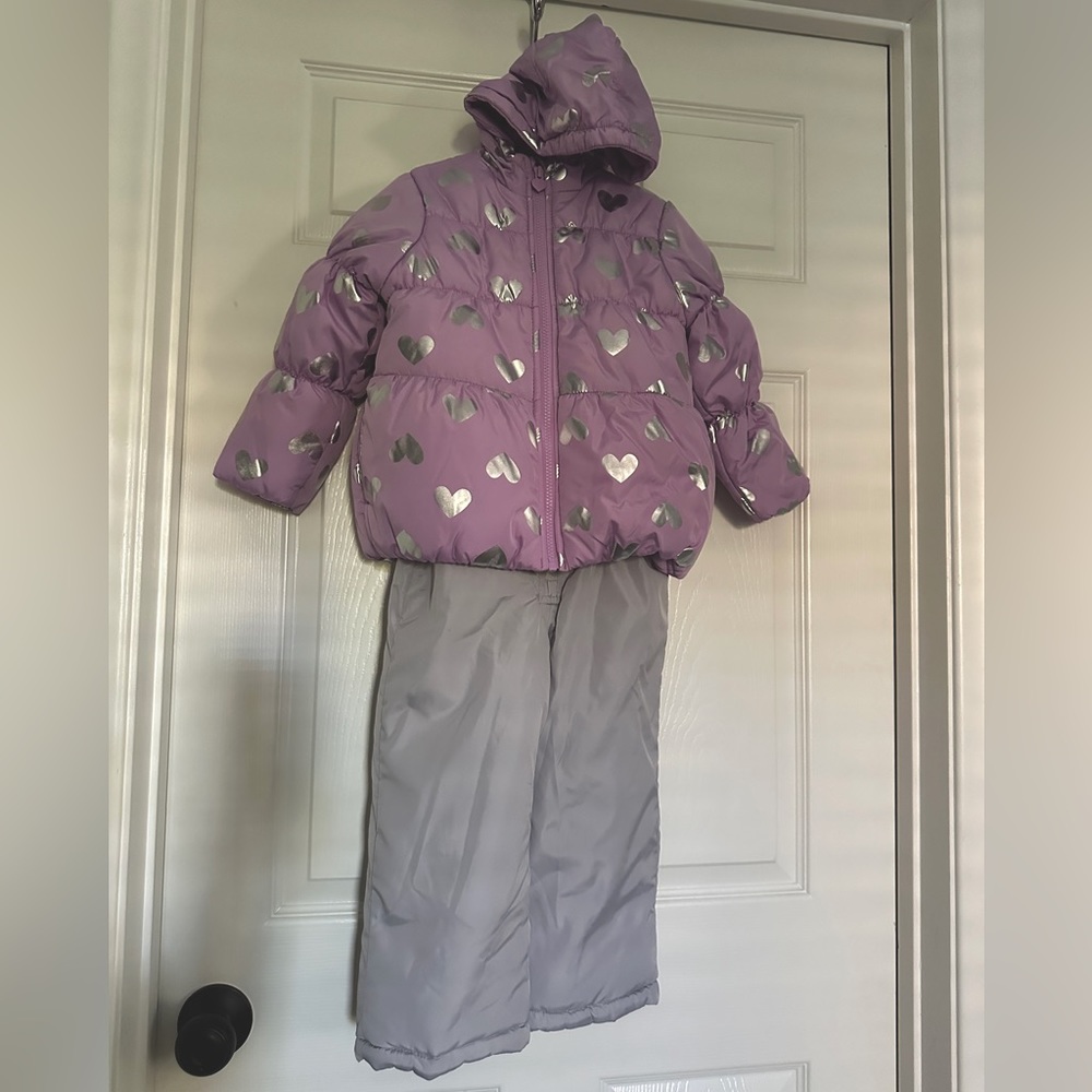 Carter’s New snow bib and jacket
